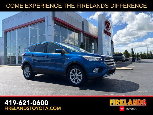 2017 FORD Escape