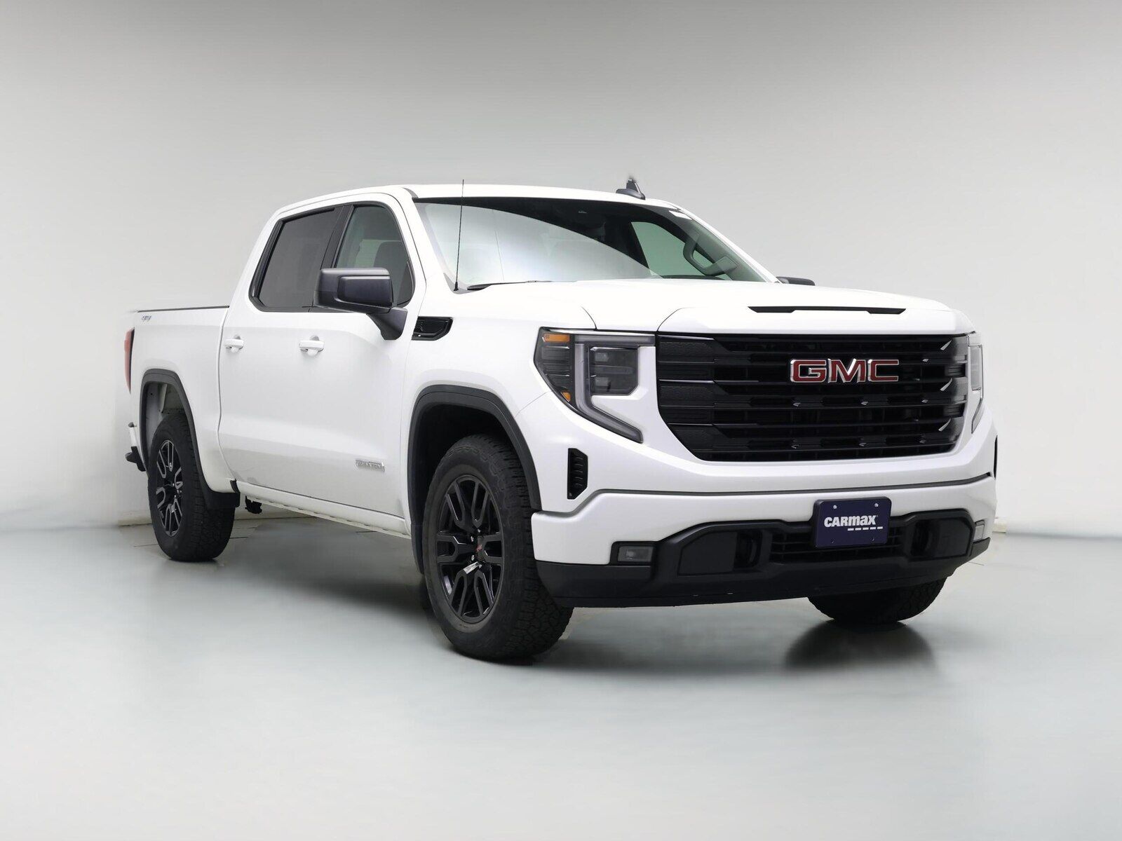 2023 GMC Sierra