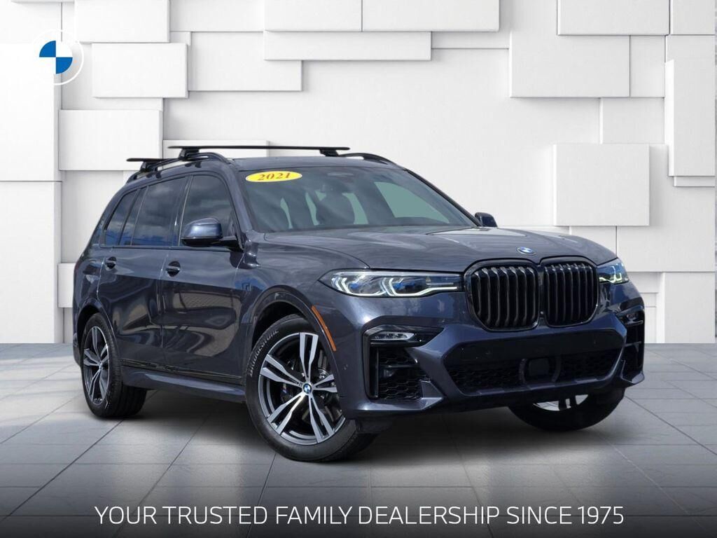 2021 BMW X7