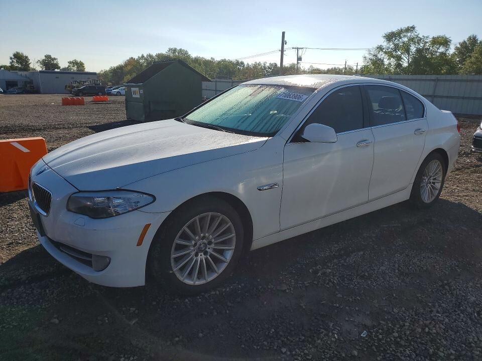 2013 BMW 5 Series