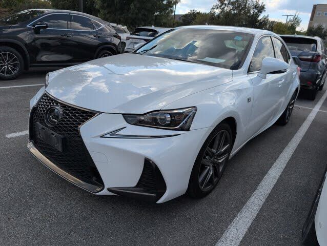 2018 LEXUS IS