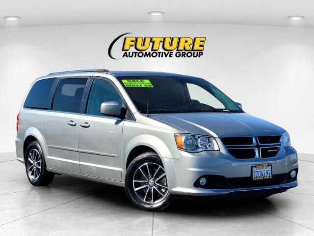 2017 DODGE Grand Caravan