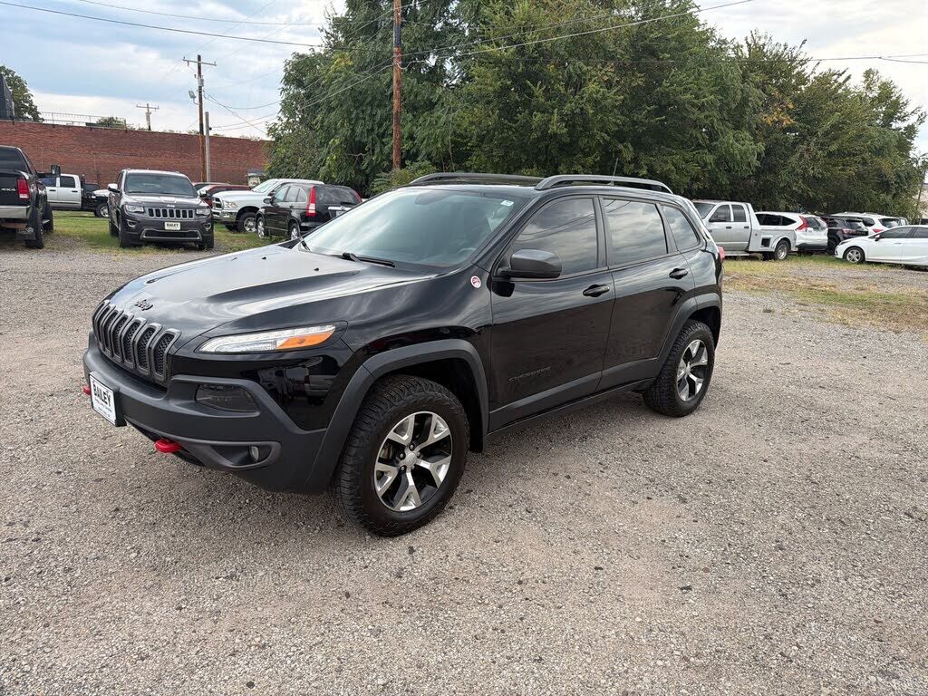 2018 JEEP Cherokee
