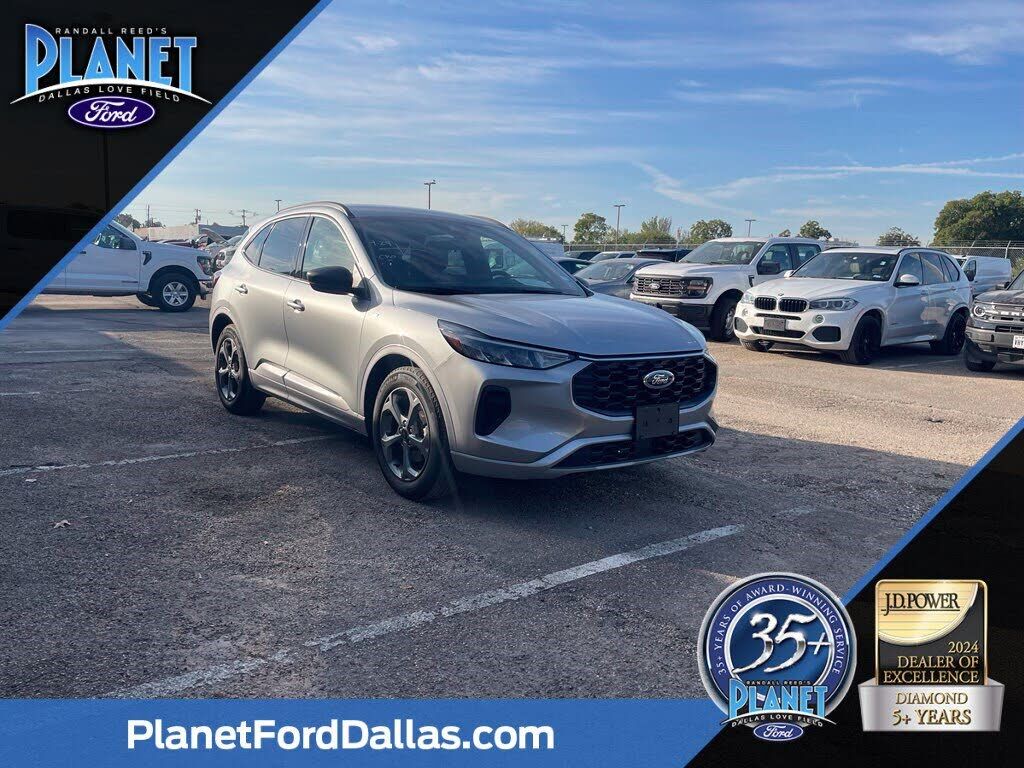 2024 FORD Escape