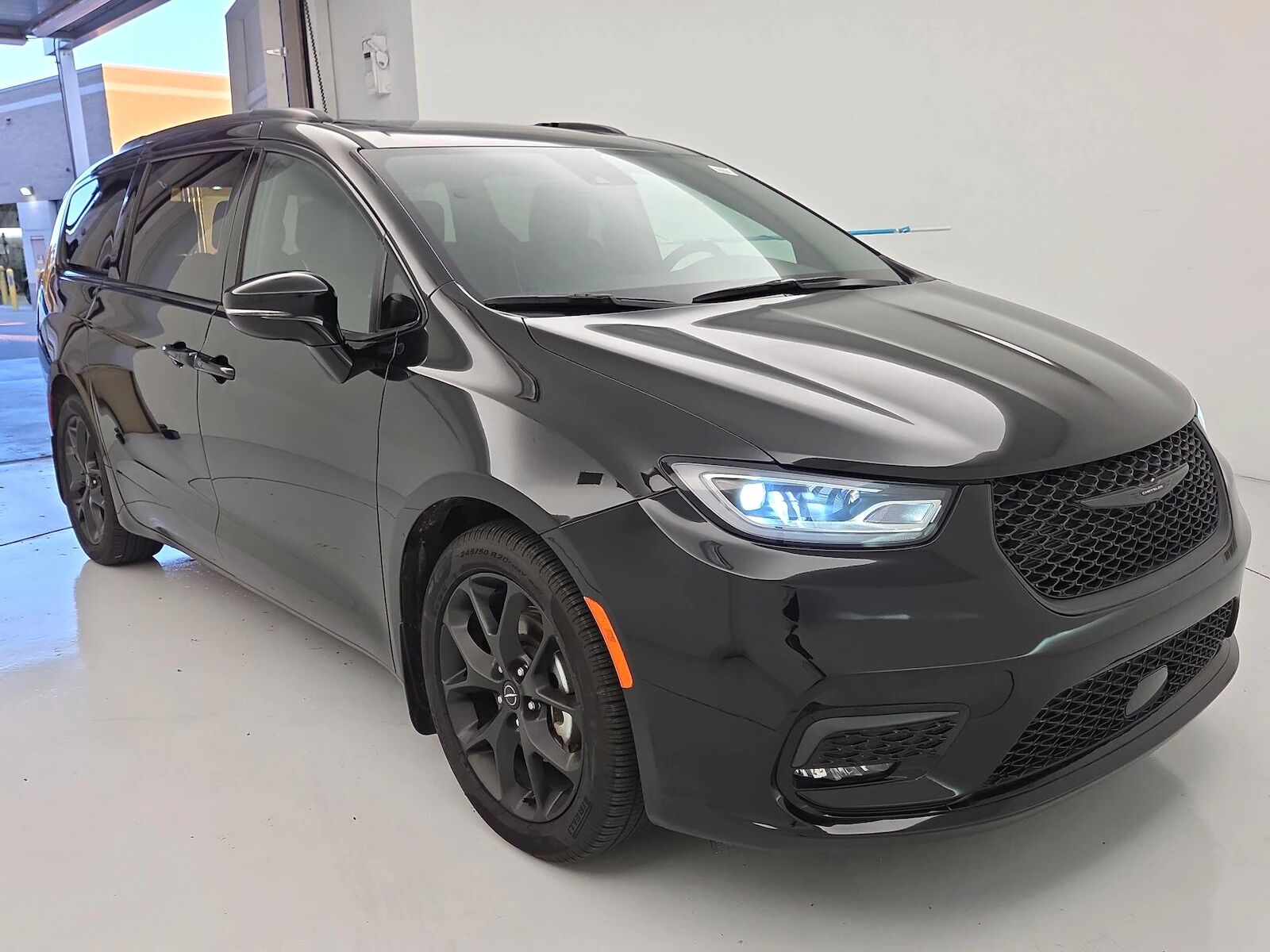 2025 CHRYSLER Pacifica