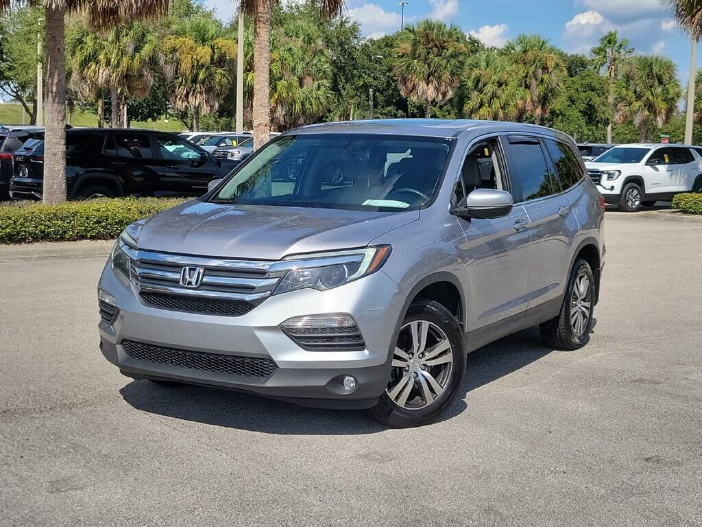 2017 HONDA Pilot