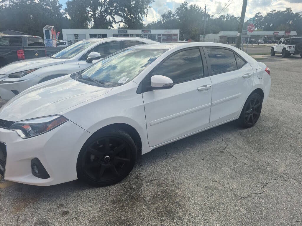 2015 TOYOTA Corolla