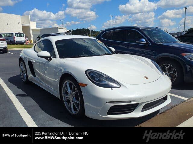 2018 PORSCHE 718