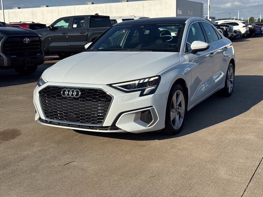 2024 AUDI A3