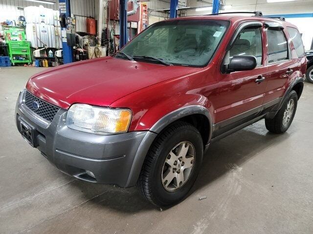 2004 FORD Escape