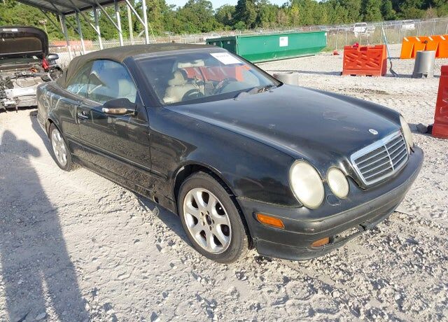 2000 MERCEDES-BENZ CLK-Class