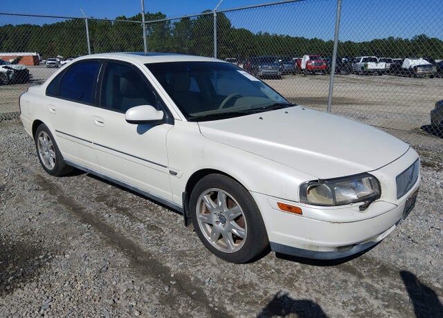 2002 VOLVO S80
