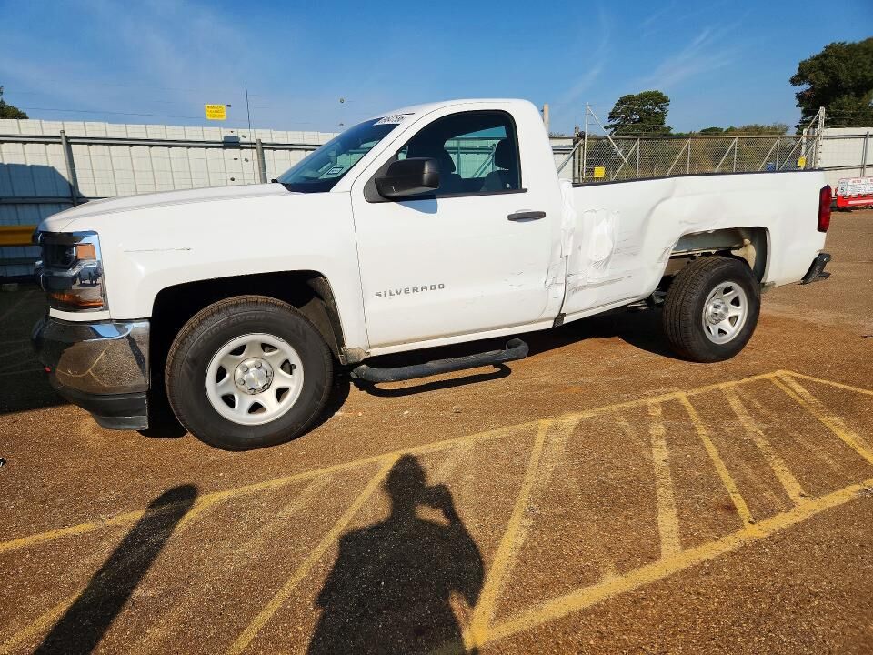 2018 CHEVROLET Silverado