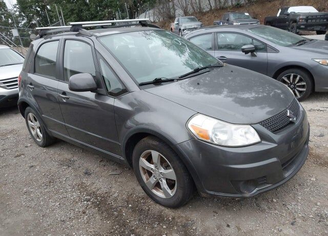 2012 SUZUKI SX4
