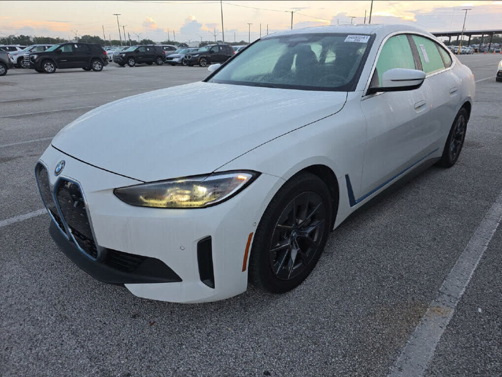 2024 BMW i4