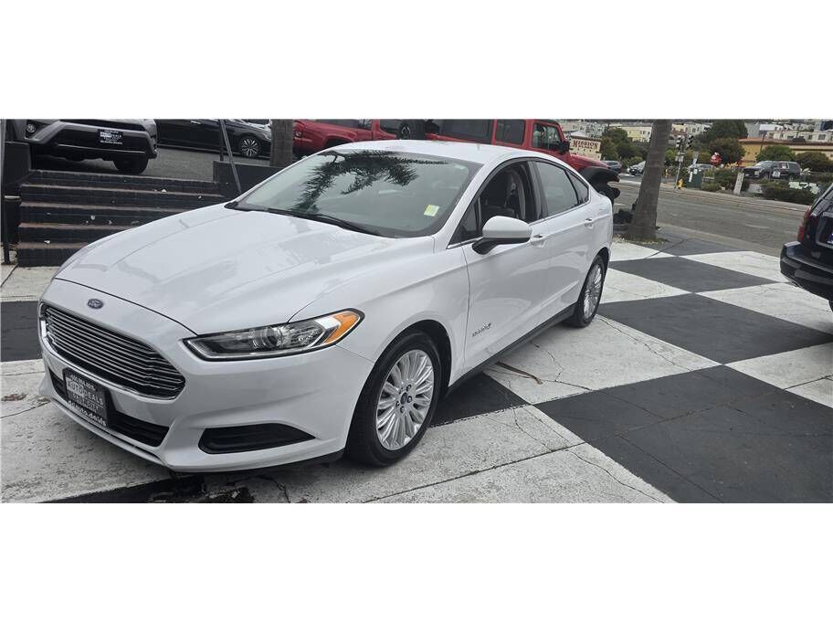 2014 FORD Fusion