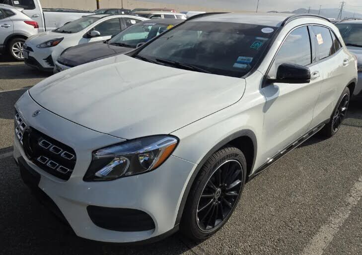 2018 MERCEDES-BENZ GLA-Class
