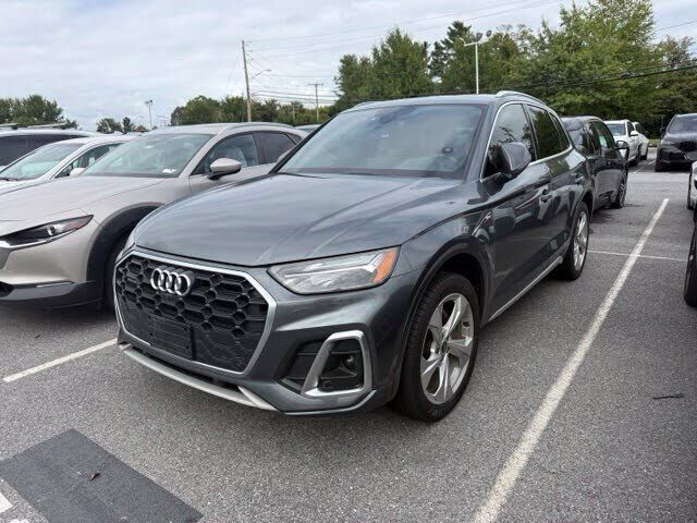 2022 AUDI Q5