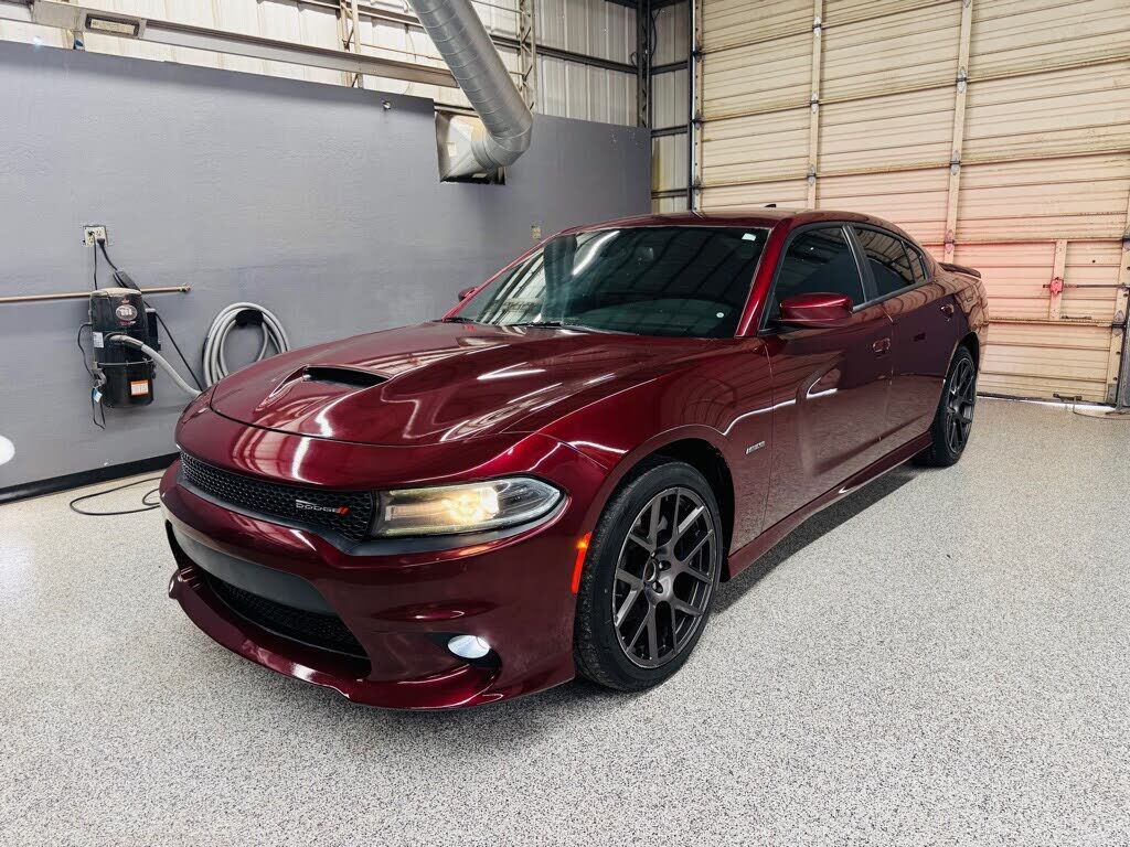 2019 DODGE Charger