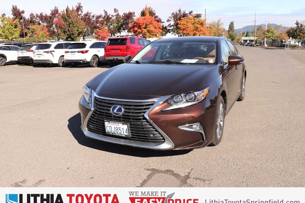 2016 LEXUS ES