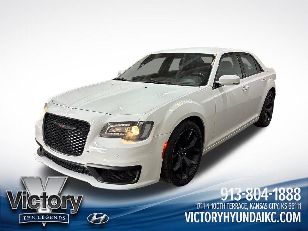2021 CHRYSLER 300