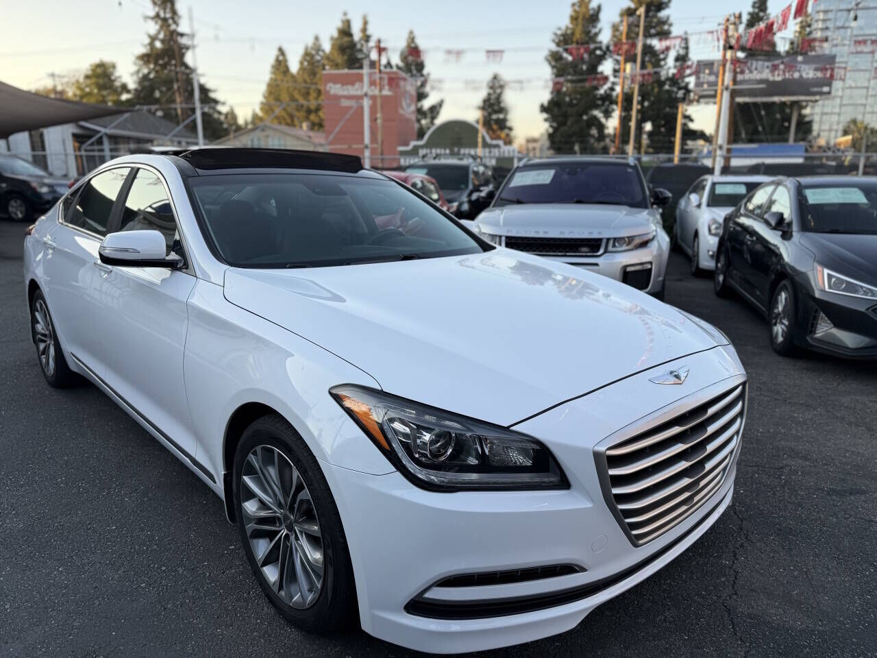 2015 HYUNDAI Genesis