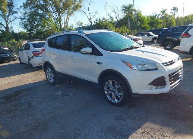2016 FORD Escape