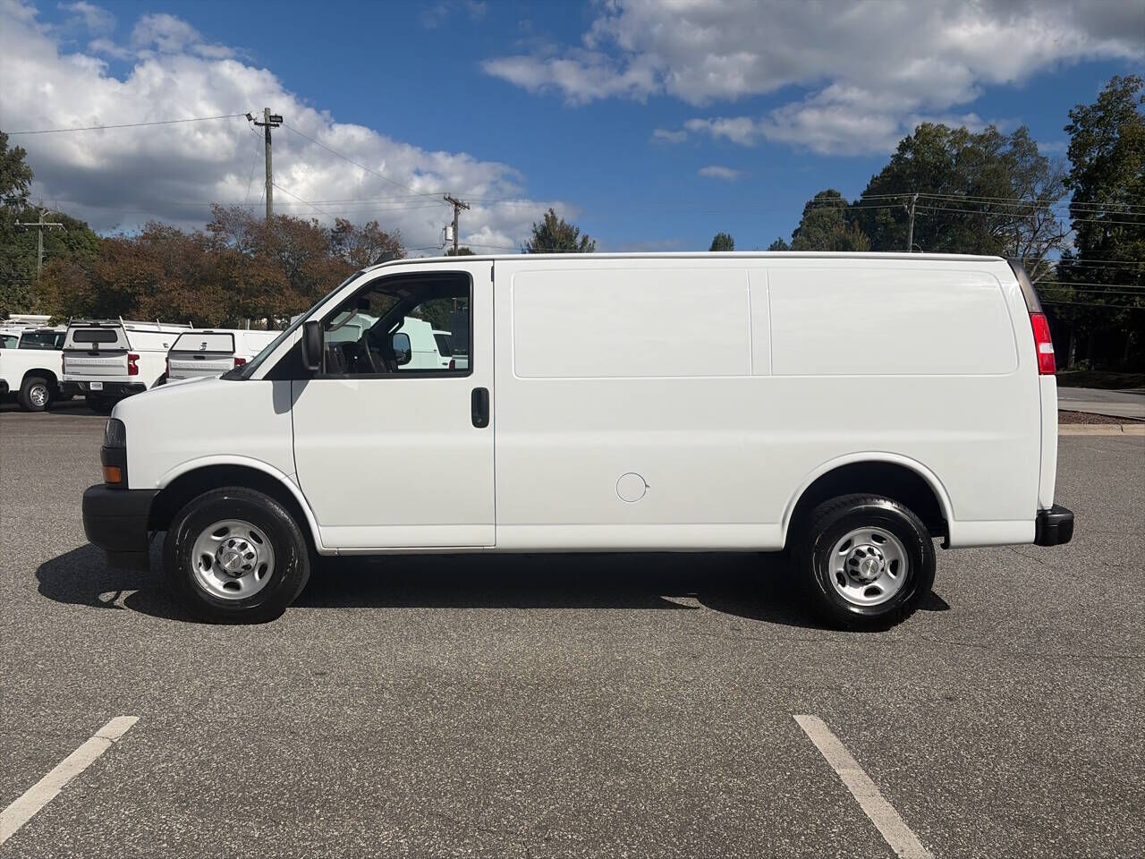 2022 CHEVROLET Express