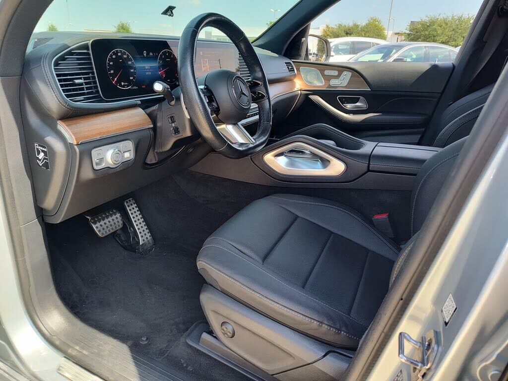 2025 Mercedes-Benz GLS-Class