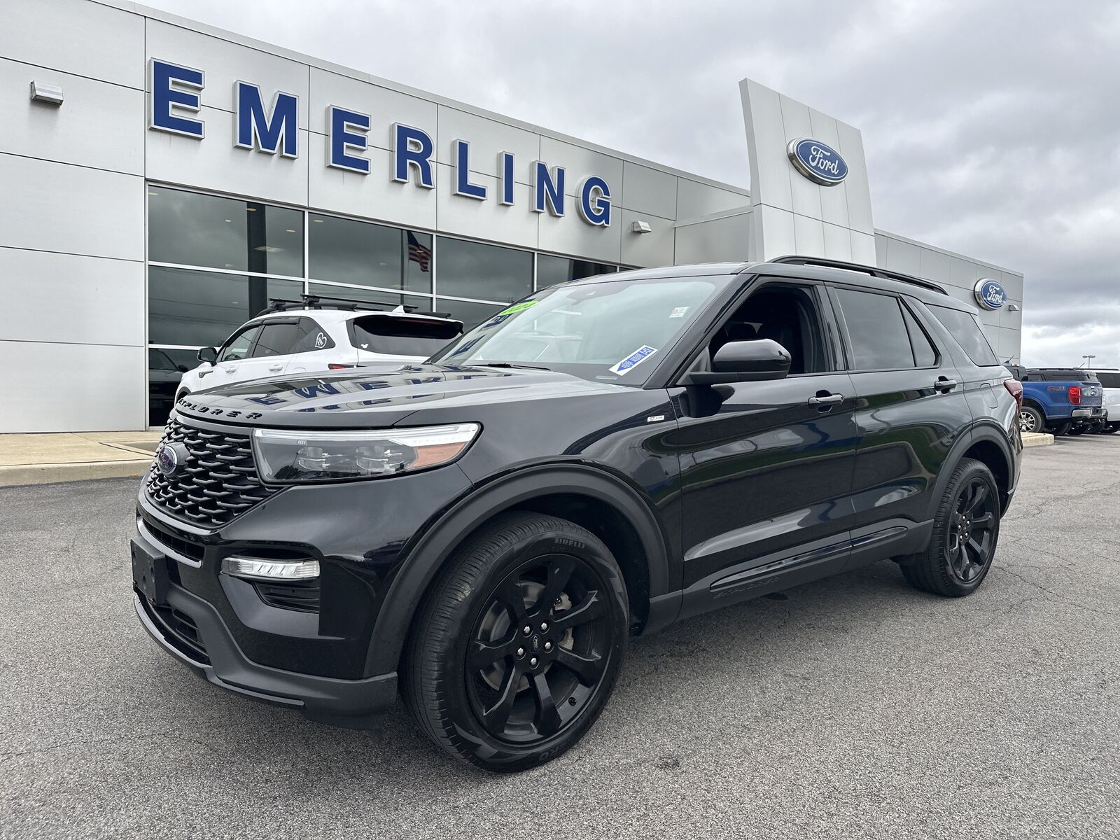 2024 FORD Explorer