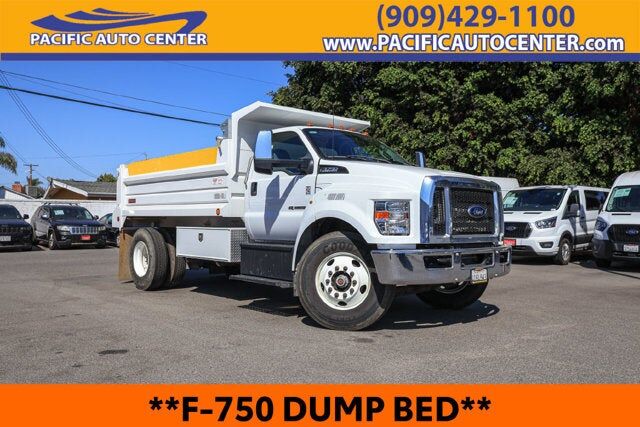 2024 FORD F-750