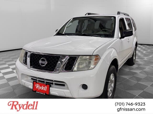 2011 NISSAN Pathfinder