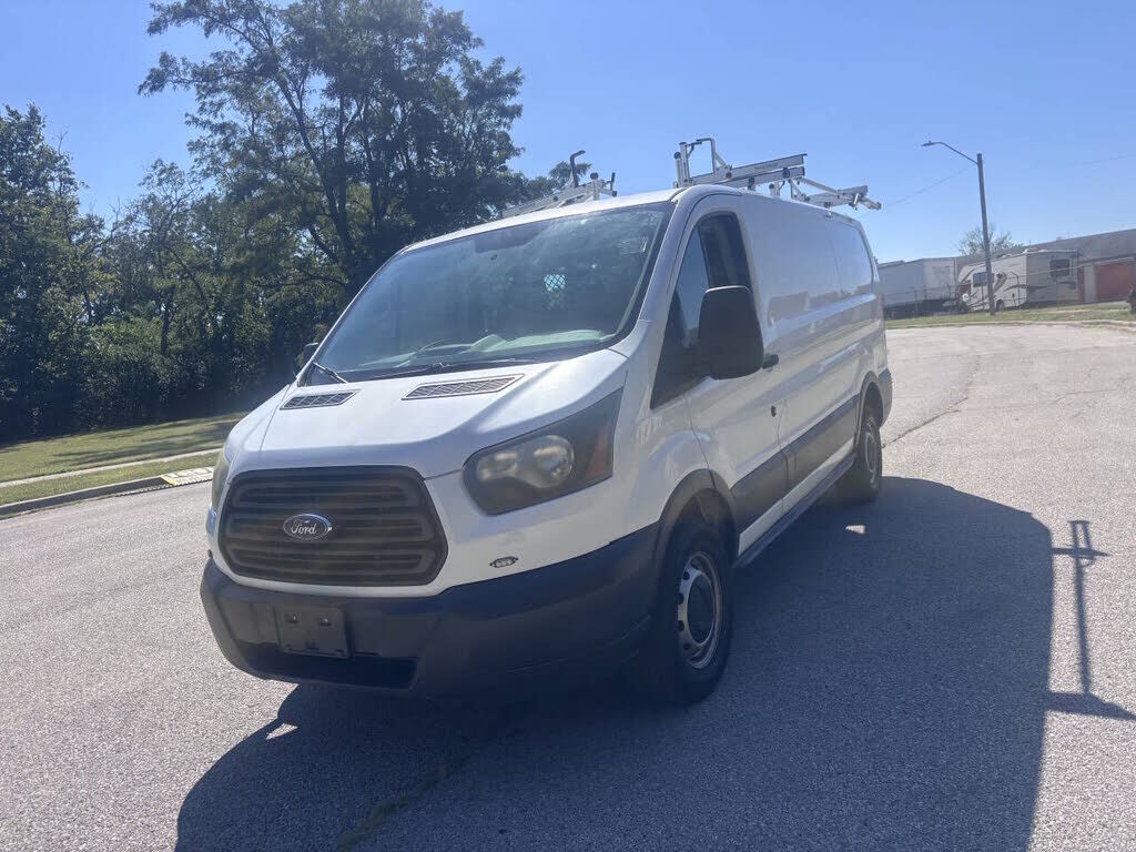 2015 FORD Transit