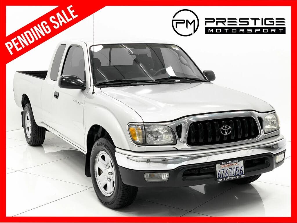 2002 TOYOTA Tacoma