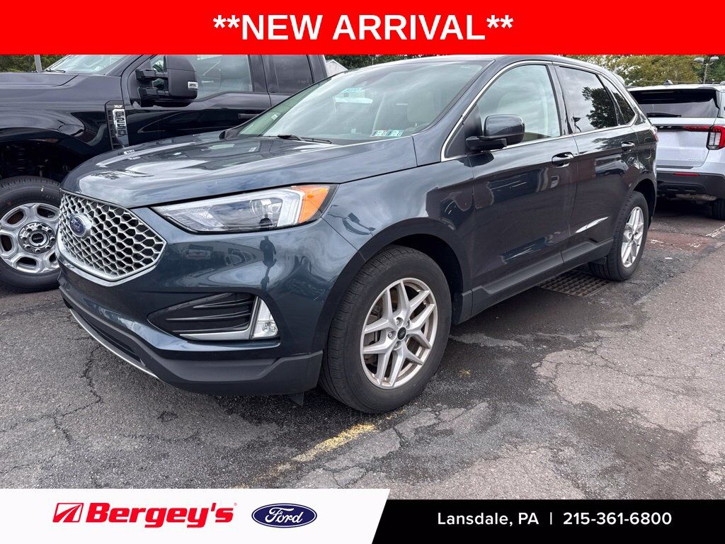 2023 FORD Edge