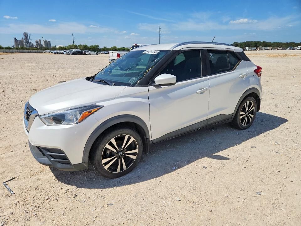 2018 NISSAN Kicks