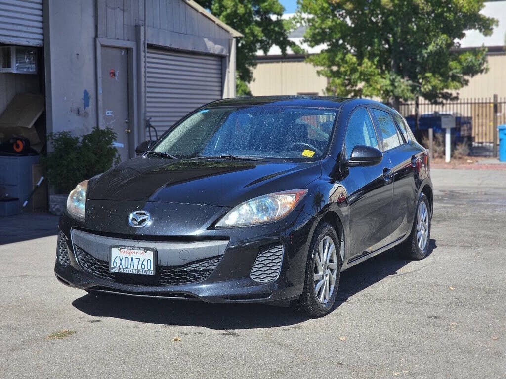 2012 MAZDA Mazda3