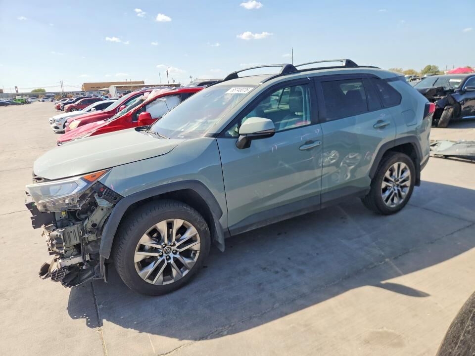 2020 TOYOTA RAV4