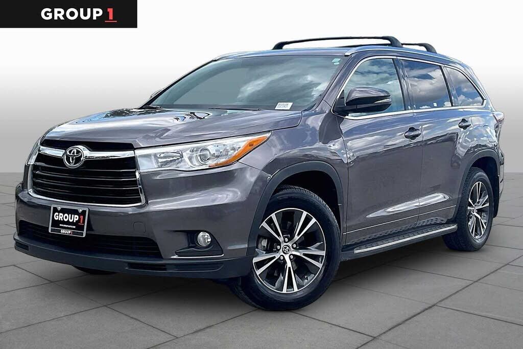 2016 TOYOTA Highlander