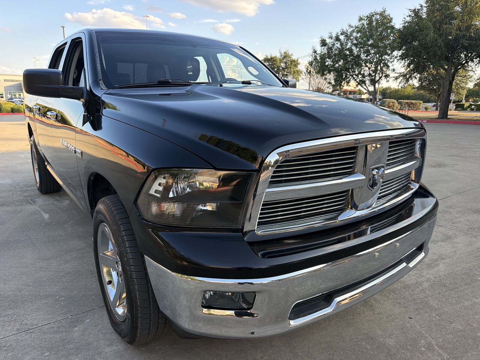 2012 DODGE Ram