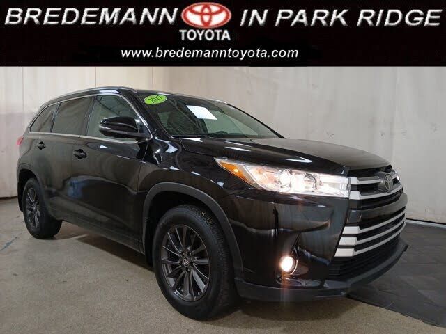 2017 TOYOTA Highlander