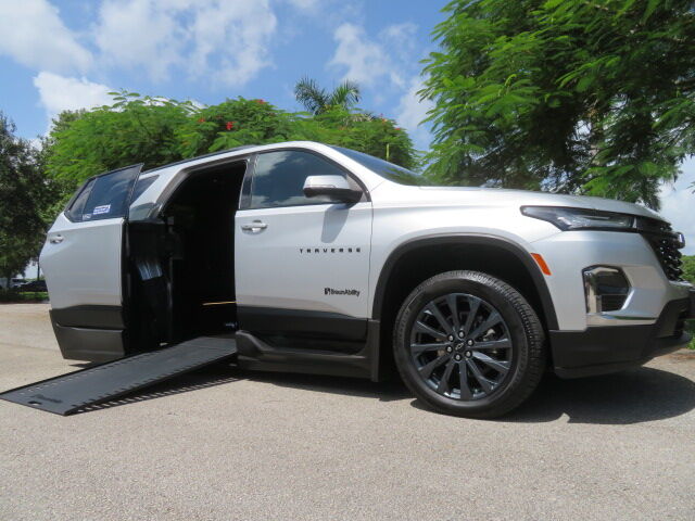 2022 CHEVROLET Traverse