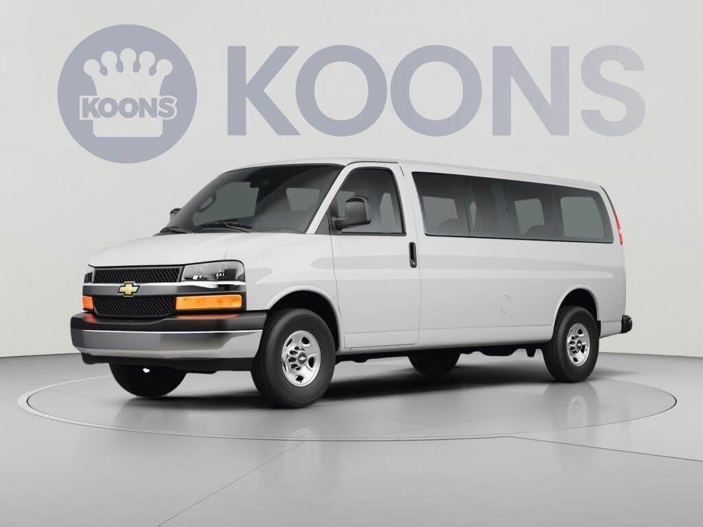 2025 CHEVROLET Express