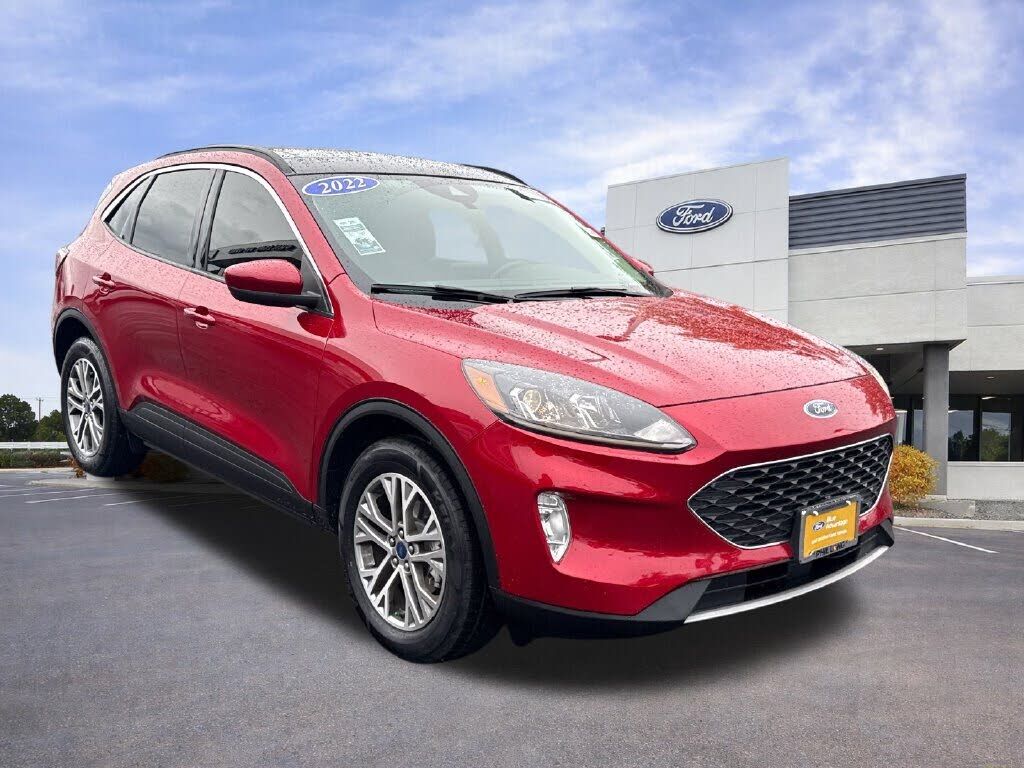 2022 FORD Escape