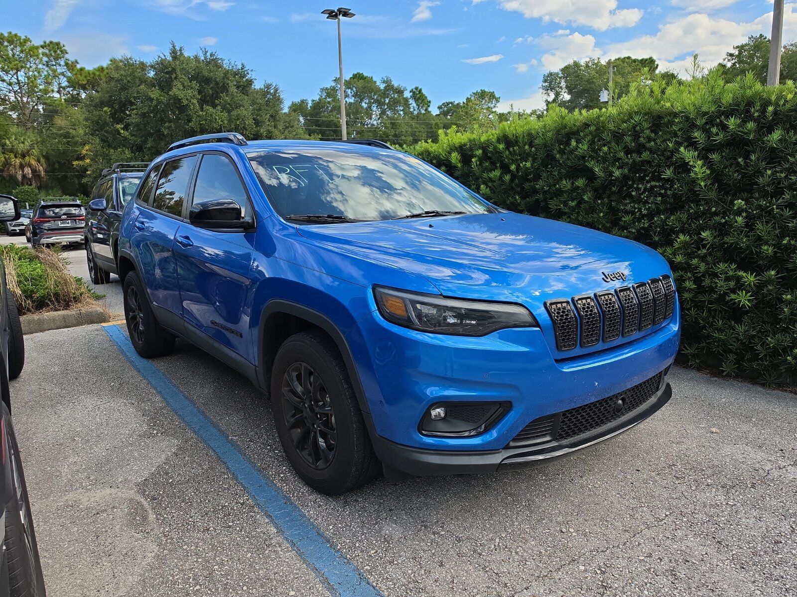 2023 JEEP Cherokee