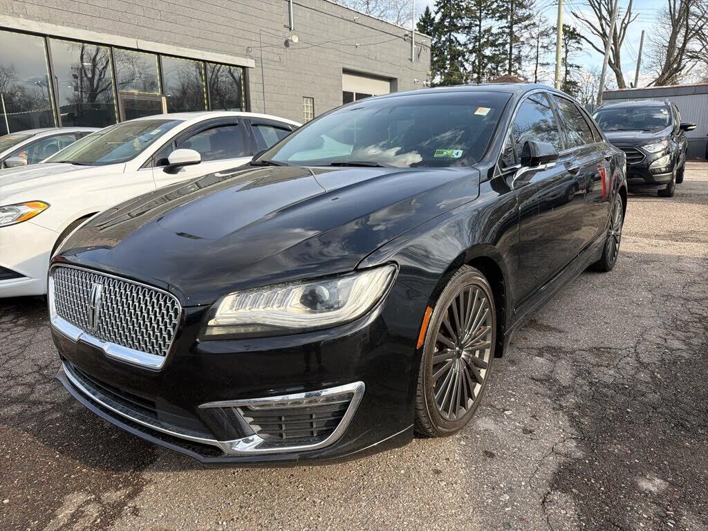 2017 LINCOLN MKZ