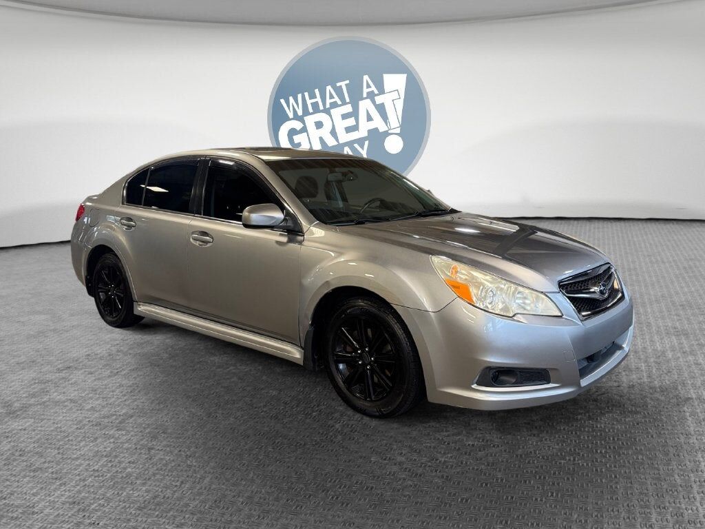 2011 SUBARU Legacy