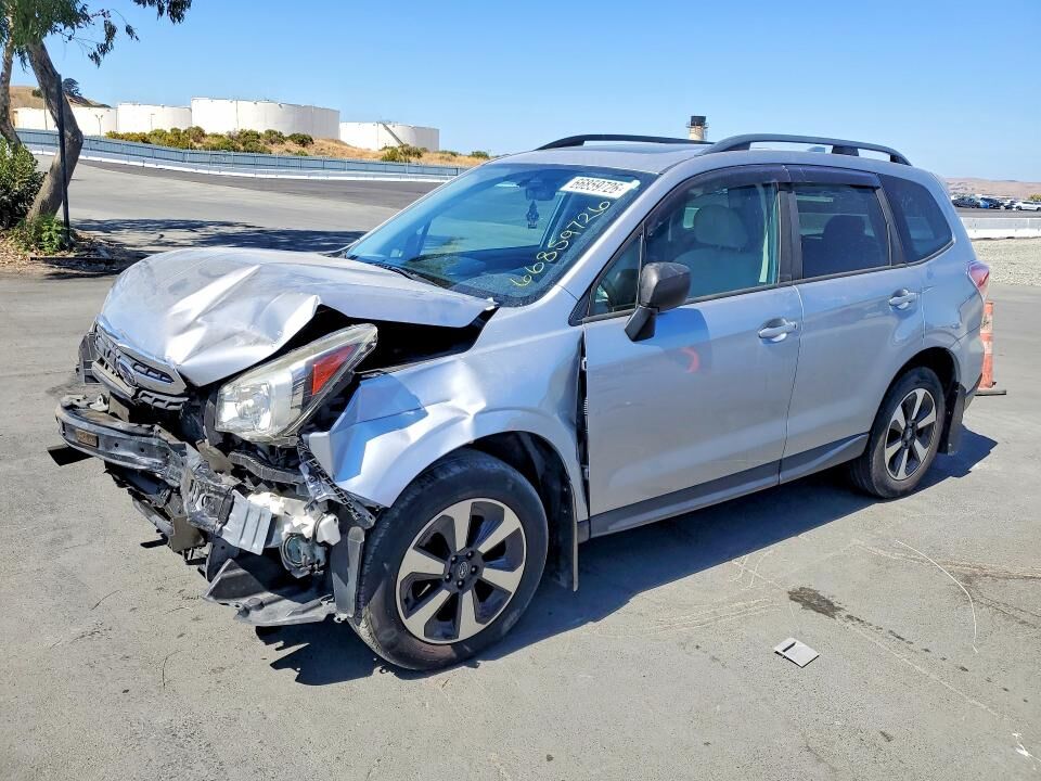 2018 SUBARU Forester