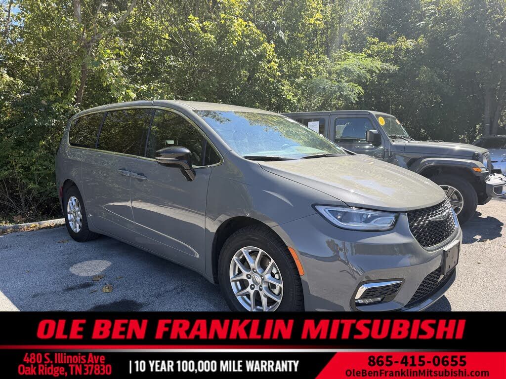 2025 CHRYSLER Pacifica