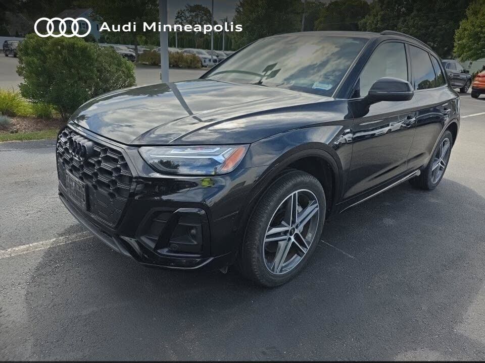 2023 AUDI Q5 e